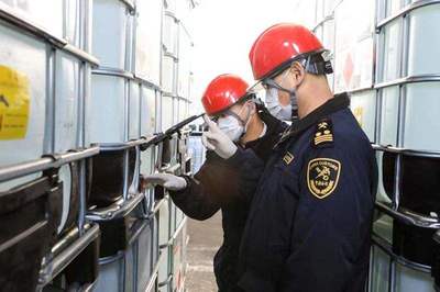 化学品进出口指南 专业冰箱进口代理报关公司的关务政策与清关服务全解析